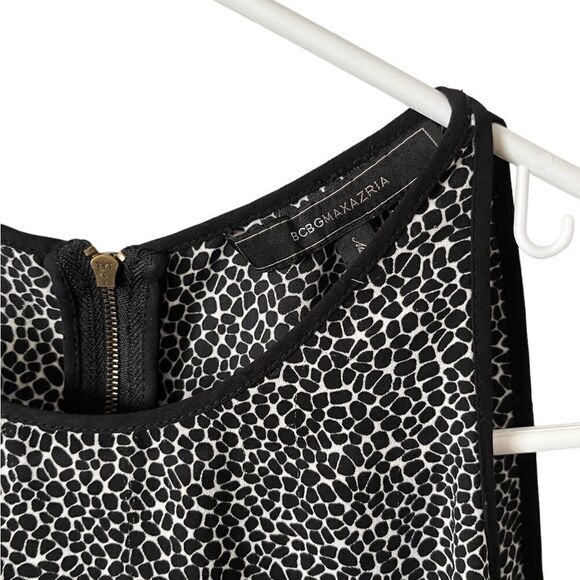 BCBG Max Azria Giraffe Print Top - Picture 10 of 10